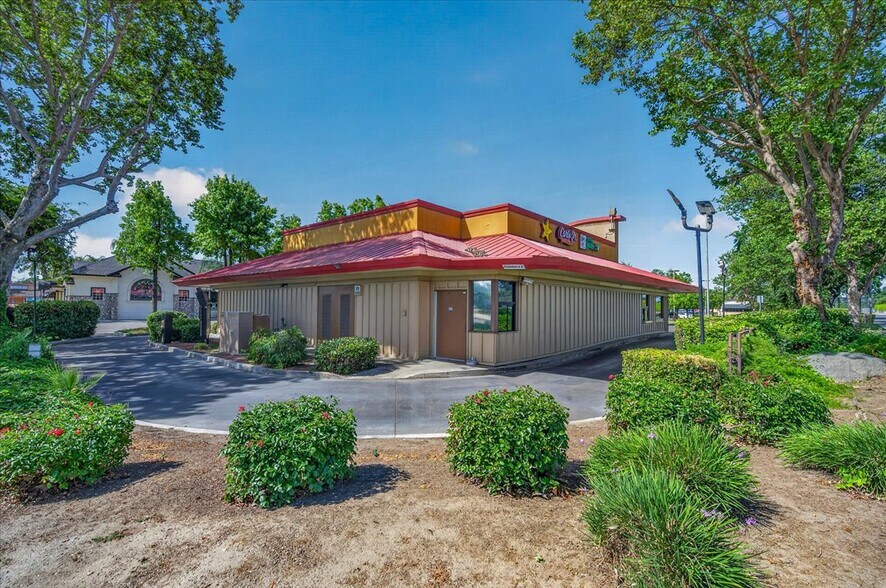 More Photos Of 501 S Chinowth St, Visalia Fast Food For Sale