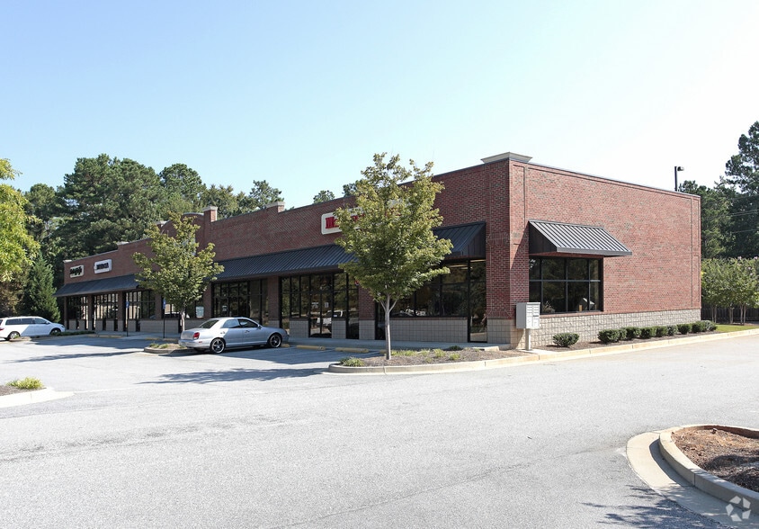 Primary Photo Of 357 Highway 74 N, Peachtree City General Retail For Lease