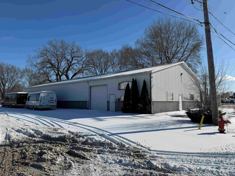 More Photos Of 40 Midland Ave, Rockdale Warehouse For Lease