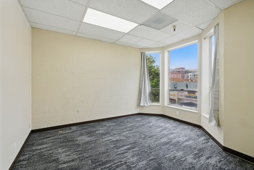 More Photos Of 301 Grand Ave, South San Francisco Office For Lease