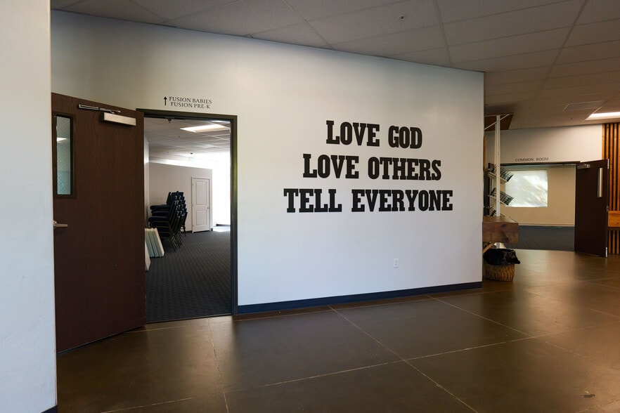 More Photos Of 26770 Ynez Ct, Temecula Loft Creative Space For Sale