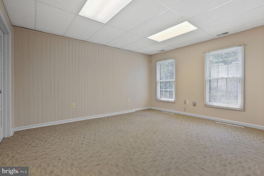 More Photos Of 5018 Dorsey Hall Dr, Ellicott City Office For Sale
