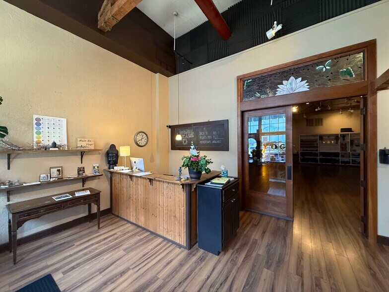 More Photos Of 447 Main St, Placerville General Retail For Sale