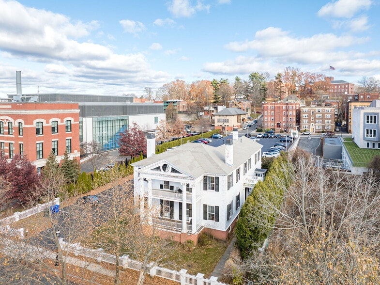 More Photos Of 29-37 Elliot St, Springfield Office Residential For Sale