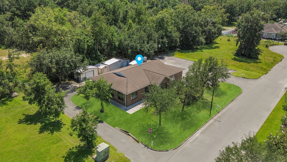 More Photos Of 114 Horizon Park Dr, Savannah Restaurant For Sale