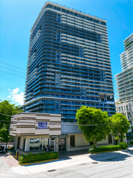 More Photos Of 3400 NE 2nd Ave, Miami Restaurant For Sale