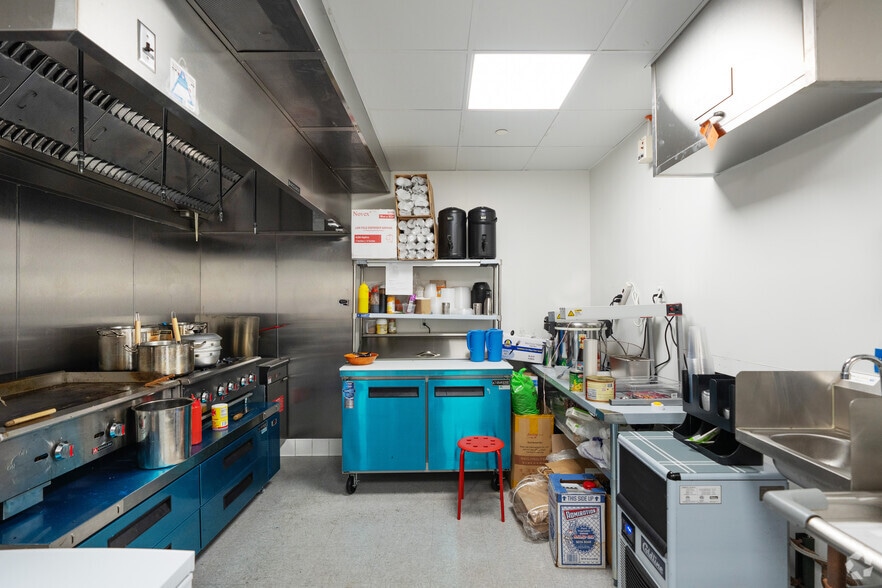 More Photos Of 1140 Utica Ave, Brooklyn Warehouse For Lease