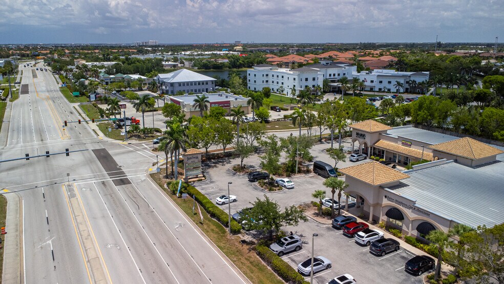 More Photos Of 15751 San Carlos Blvd, Fort Myers Unknown For Lease