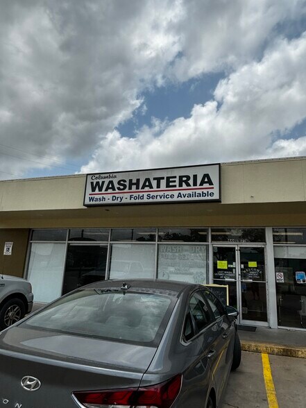 More Photos Of 412 S 17th St, West Columbia Restaurant For Sale