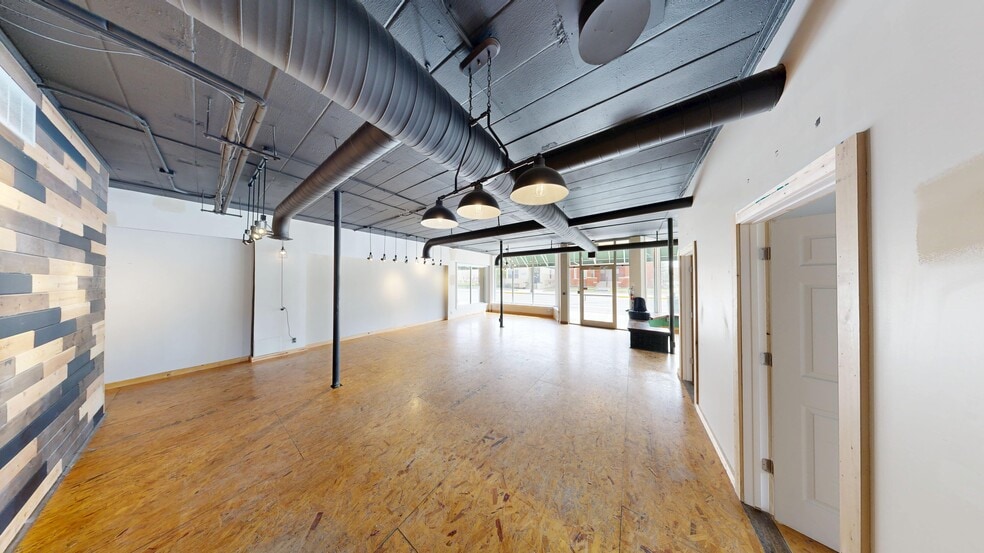 More Photos Of 530 W Berry St, Fort Wayne Apartments For Lease