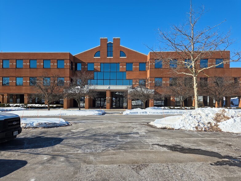 More Photos Of 1 Crossroads Dr, Bedminster Coworking Space