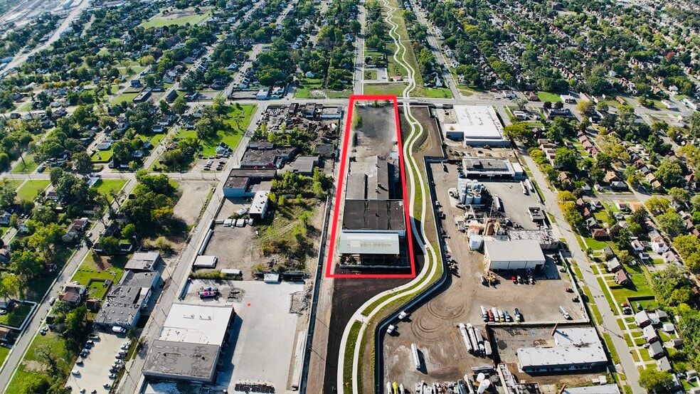 More Photos Of 8951 Alpine St, Detroit Auto Salvage Facility For Lease