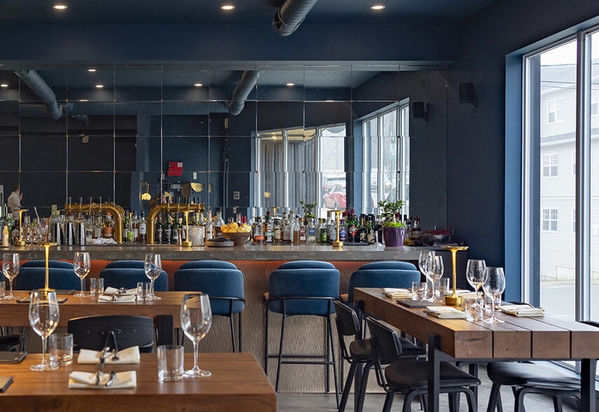 More Photos Of 20-22 Wentworth St, Dartmouth Storefront For Lease