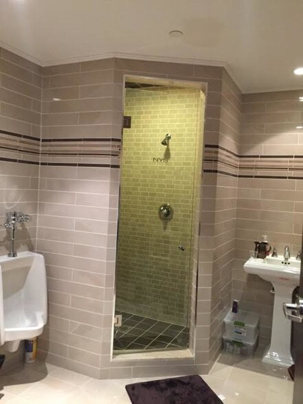 More Photos Of 230 Liberty St, Metuchen Warehouse For Sale