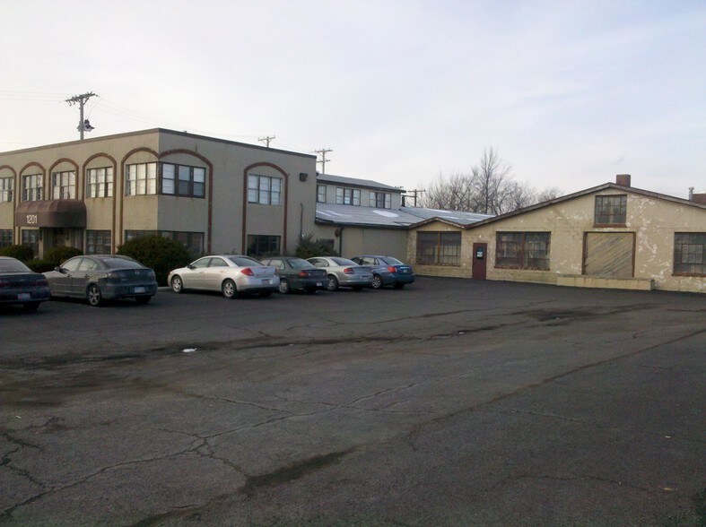 Primary Photo Of 1201 Findlay Rd, Lima Warehouse For Lease