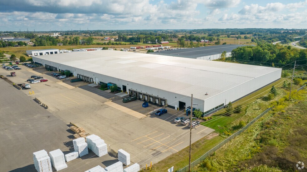 More Photos Of 8191 Logistic Dr, Zeeland Distribution For Lease