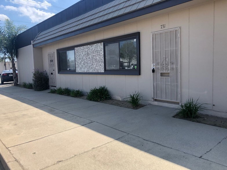 More Photos Of 727-751 N Grandview, Covina Warehouse For Lease