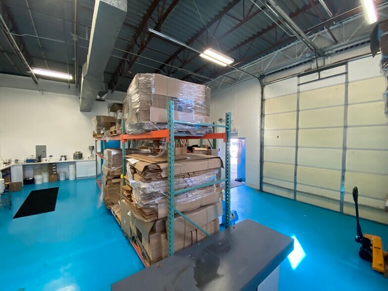 More Photos Of 65 Burt Dr, Deer Park Warehouse For Lease