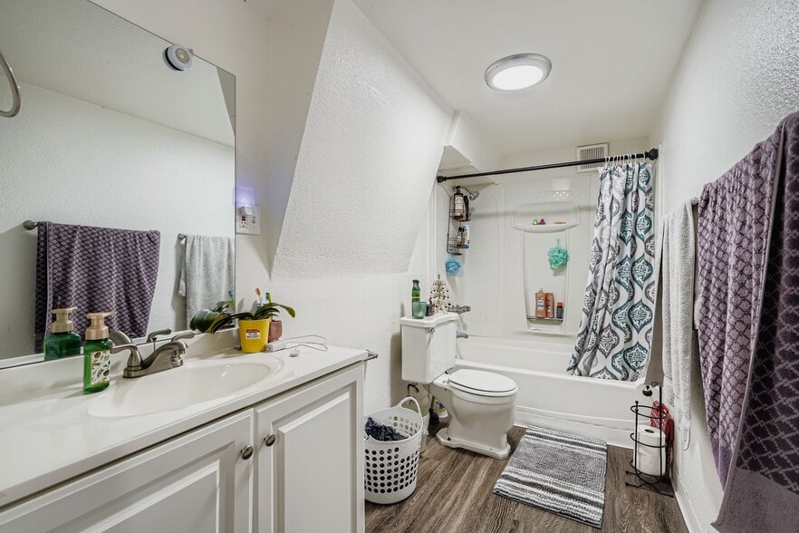 More Photos Of 6700 W 37th Pl, Wheat Ridge Apartments For Sale