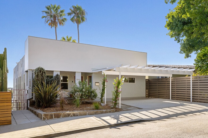 Primary Photo Of 1642 Elevado St, Los Angeles Multifamily For Sale