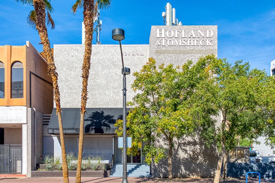 More Photos Of 228 S 4th St, Las Vegas Office For Sale