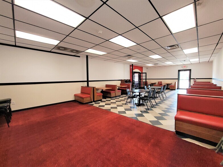 More Photos Of 1606 Argillite Rd, Flatwoods Restaurant For Sale