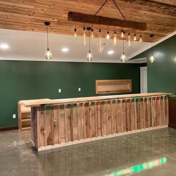 More Photos Of 62 Ralph Hicks Cir, Jasper Industrial For Lease