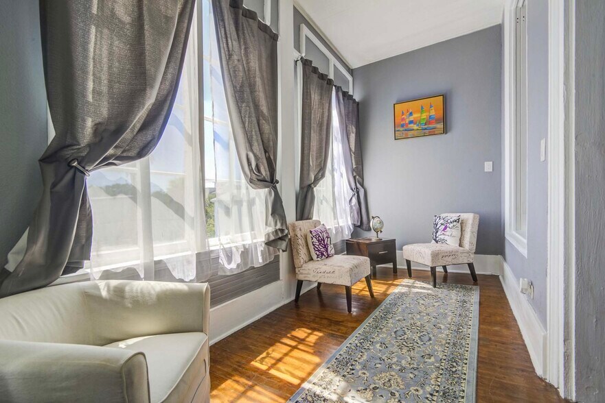 More Photos Of 1502 Market St, Galveston Hospitality For Sale