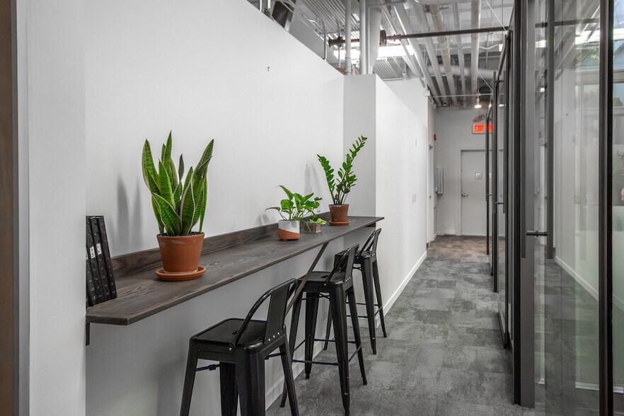 More Photos Of 56 E Cordova St, Vancouver Apartments For Lease