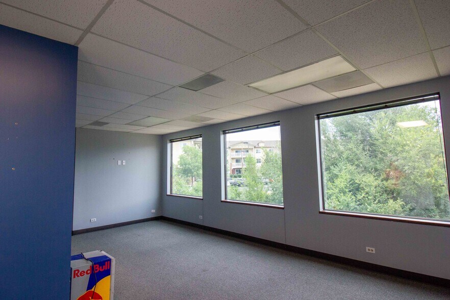 More Photos Of , Lakewood Office For Sale