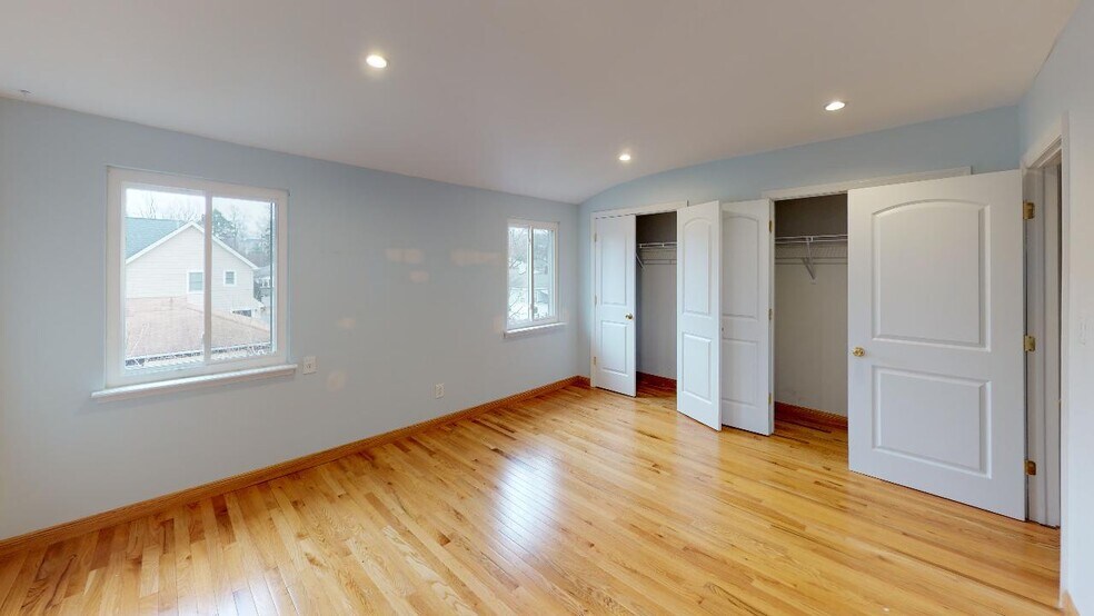 More Photos Of 551 Stewart Ave, Staten Island Lodge Meeting Hall For Sale