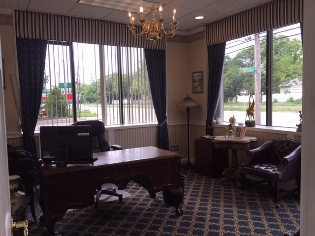 More Photos Of 950 Jericho Tpke, Westbury Office For Sale