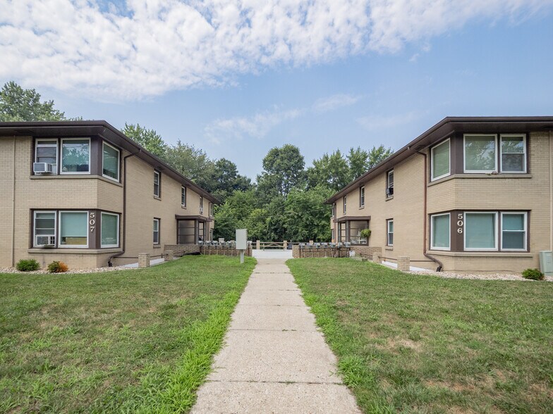 More Photos Of 503 N Riverview Dr, Parchment Apartments For Sale