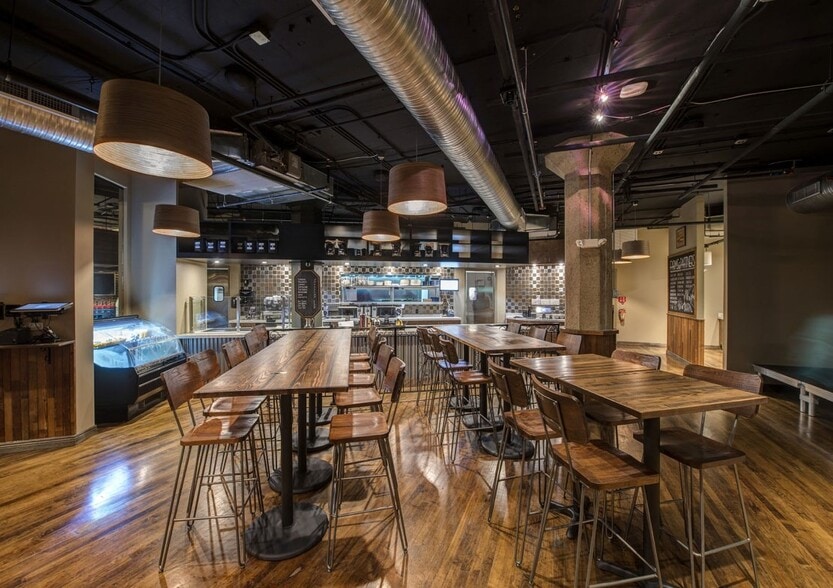 More Photos Of 235-239 Holliday St, Baltimore Office For Sale