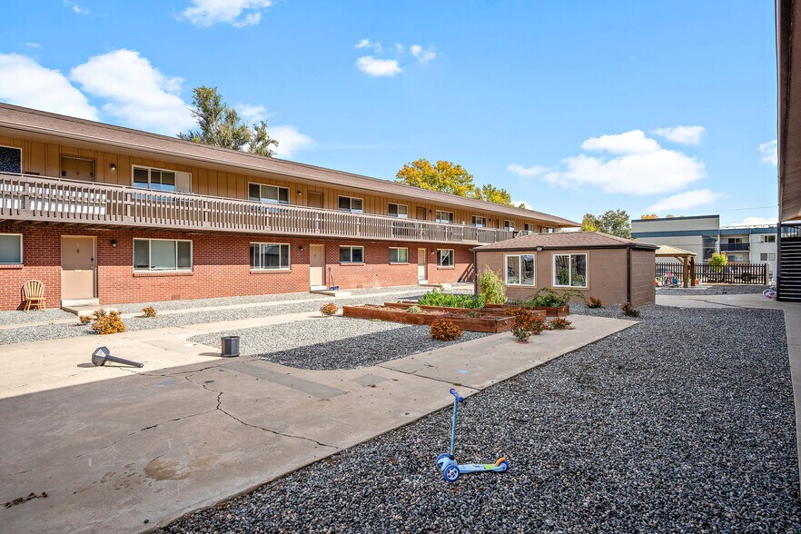 More Photos Of 5351-5361 Everett St, Arvada Apartments For Sale