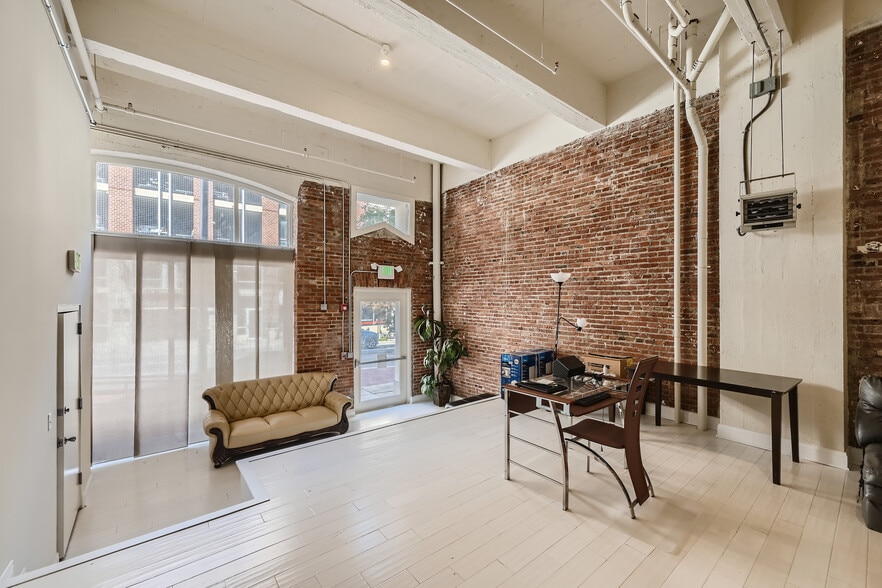 More Photos Of 311-313 W Baltimore St, Baltimore Apartments For Sale