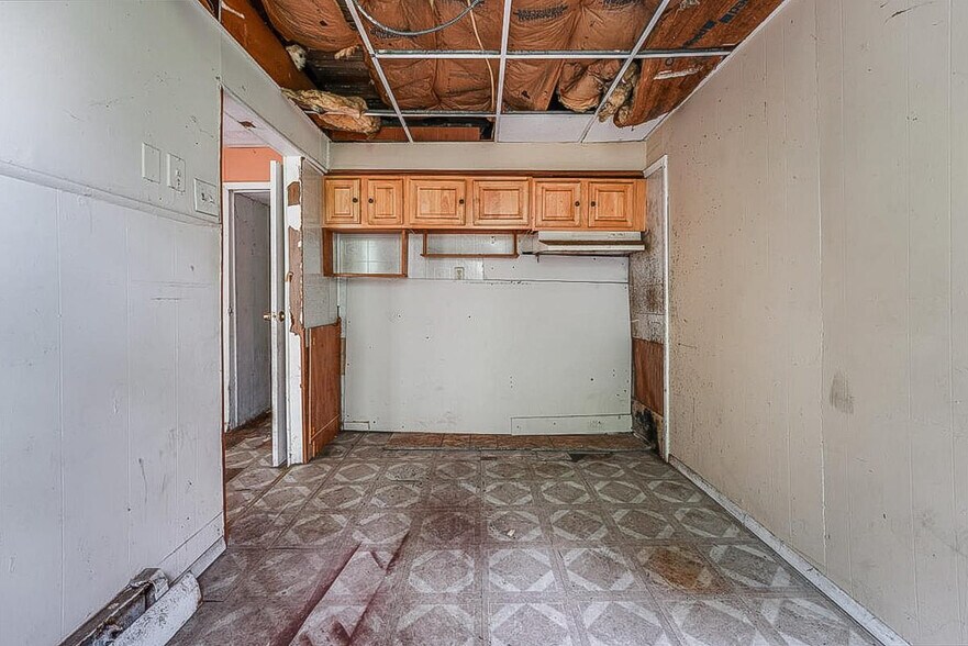 More Photos Of 115 34th St, Union City Apartments For Sale