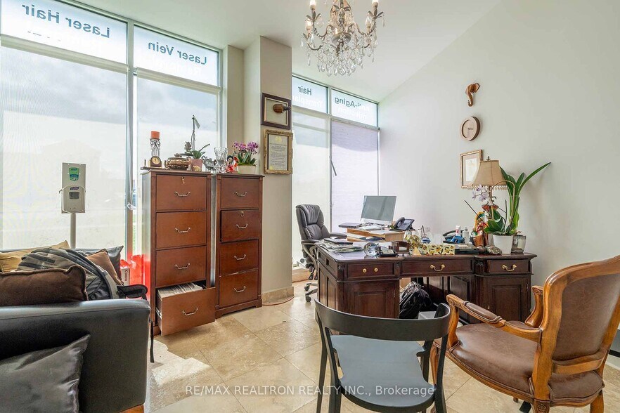 More Photos Of 11685 Yonge St, Richmond Hill Office For Sale
