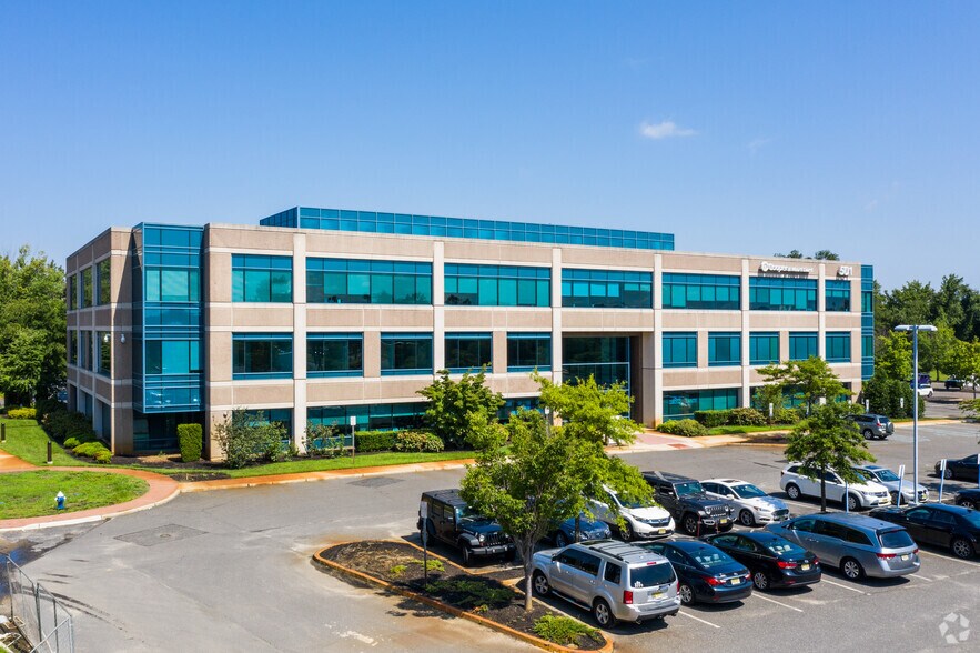More Photos Of 501 Fellowship Rd, Mount Laurel Office For Lease