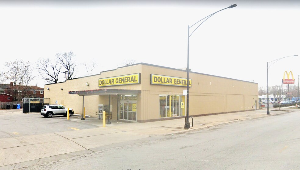 More Photos Of 9520 S Jeffrey, Chicago Freestanding For Sale