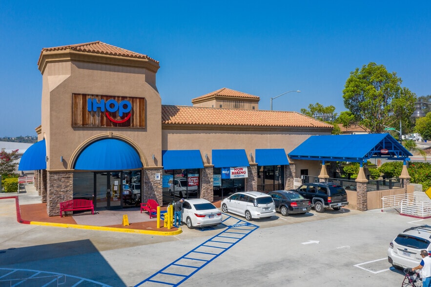 More Photos Of 4253 Oceanside Blvd, Oceanside Unknown For Lease