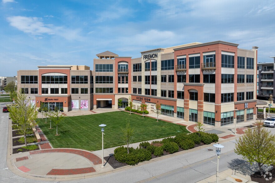 More Photos Of 8810-8815 Renner Blvd, Lenexa Office For Lease