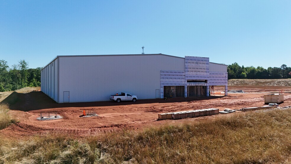 More Photos Of 00 Hollow Drive, Piedmont Warehouse For Lease