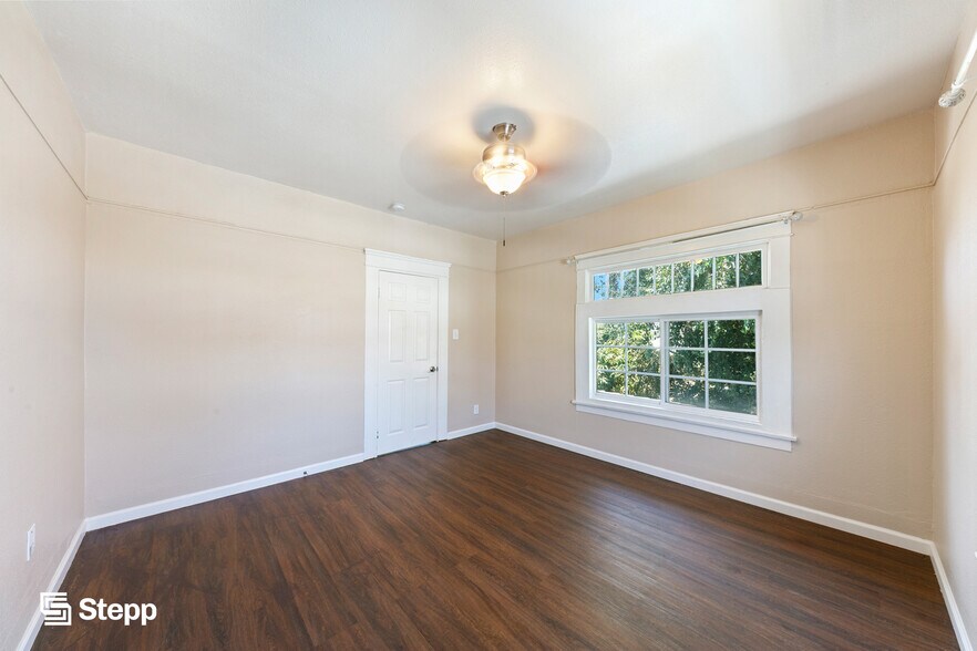 More Photos Of 1636 N Stanton Pl, Long Beach Apartments For Sale