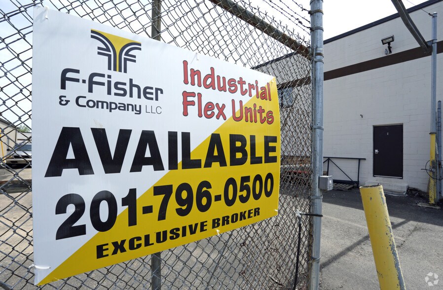 More Photos Of 356-362 Getty Ave, Clifton Warehouse For Lease