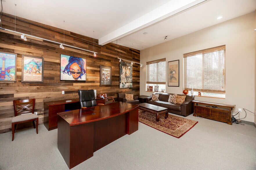 More Photos Of 232 Conestoga Rd, Wayne Loft Creative Space For Sale