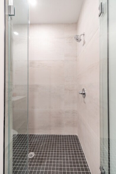 More Photos Of 3503 Midvale Ave, Philadelphia Apartments For Sale