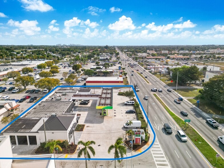 More Photos Of 18575 NW 27th Ave, Opa Locka Service Station For Lease