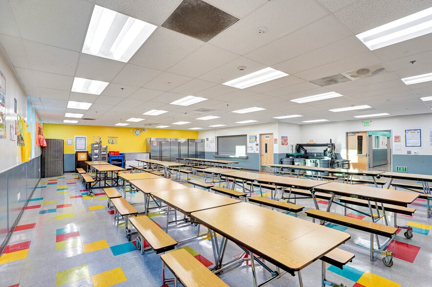 More Photos Of 8001 Santa Fe Ave, Huntington Park Schools For Sale