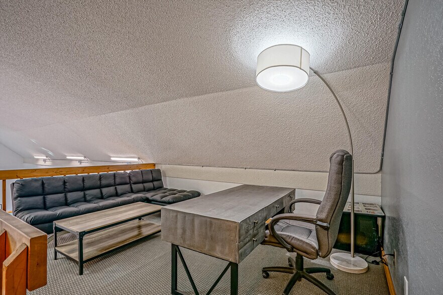 More Photos Of 431 University St, Trinidad Freestanding For Sale